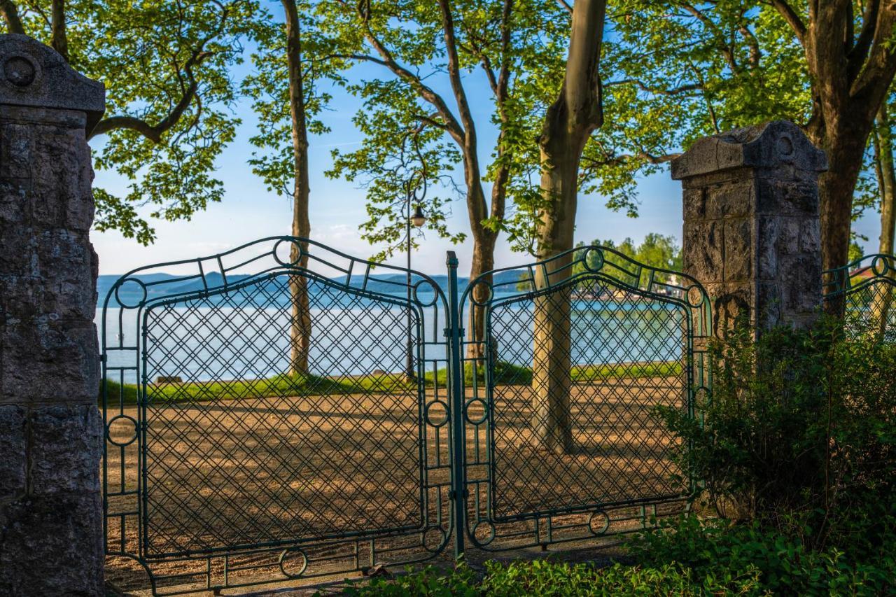 Hotel Anna Villa Balatonfoldvar Exterior photo